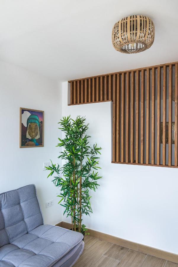 Home2Book Lovely Seaside Apartment Las Canteras لاس بالماس دي غران كاناريا المظهر الخارجي الصورة